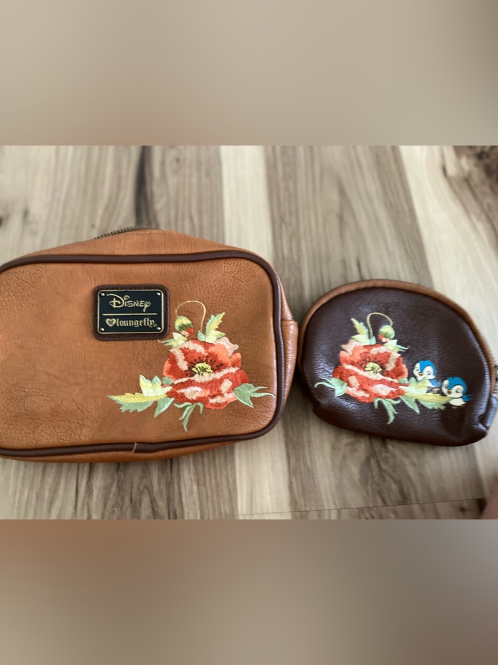 Loungefly Leather Disney Snow White Cosmetic Set